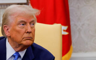 Дональд Трамп спростував інформацію про закриття військової бази США в Греції