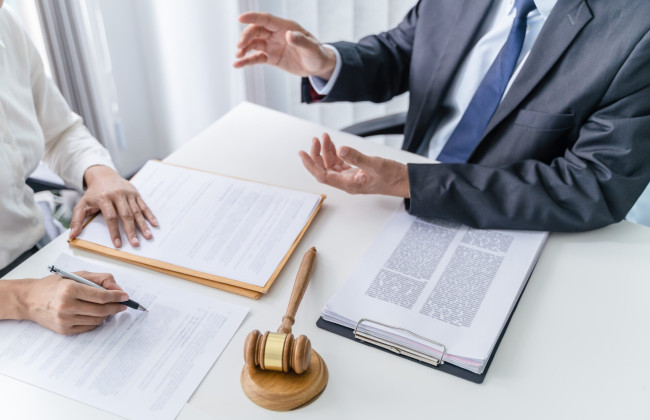 Супруга военного обжаловала взыскание с нее задолженности по кредитному договору — что решил суд