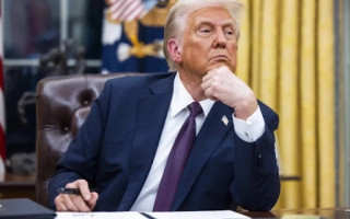 Трамп заявив, що США почнуть продавати «золоті» посвідки на проживання за $5 млн