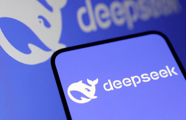 Китай интегрирует ИИ DeepSeek R1 в госсектор и больницы