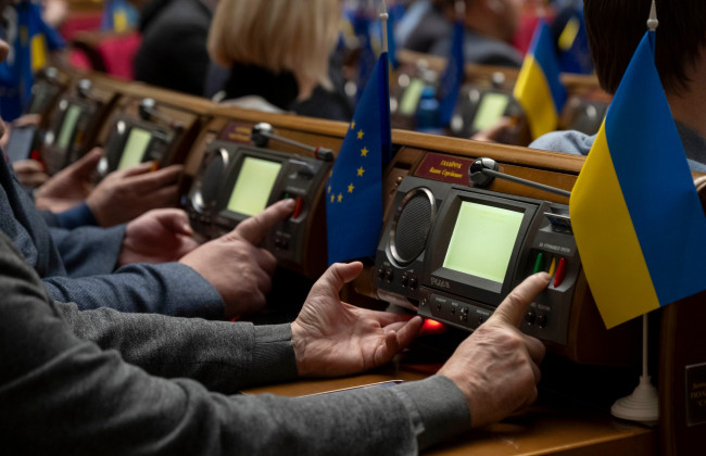 Народні депутати змогли імплементувати директиву ЄС у законопроект навіть без її офіційного перекладу