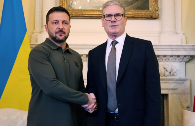 Владимир Зеленский в Британии встретится с премьером Стармером, королем Чарльзом и примет участие в саммите