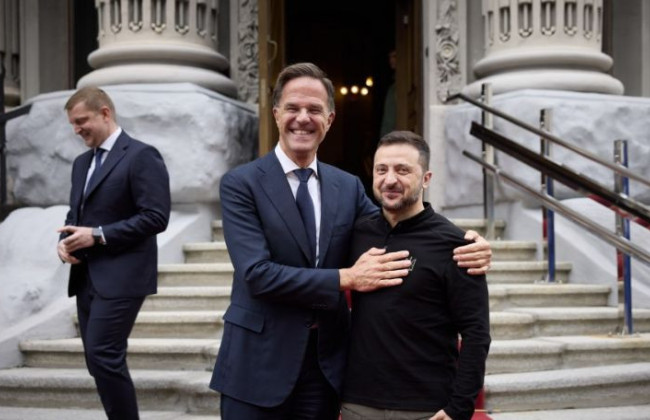 Генсек НАТО Рютте порадив Зеленському знайти спосіб налагодити відносини з Трампом