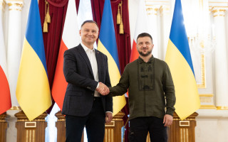 Президент Польщі Дуда закликав Зеленського повернутись за стіл переговорів зі США