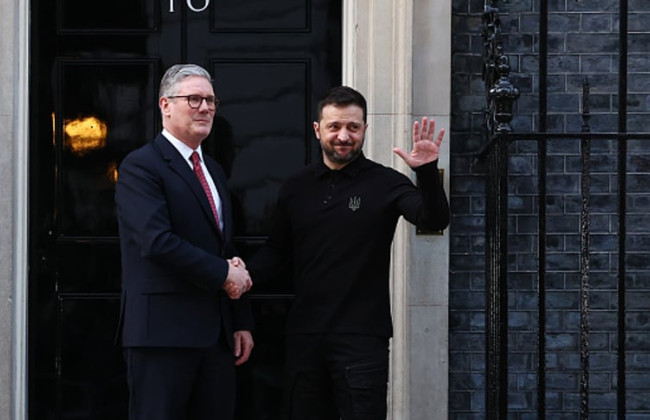 Великобритания и Франция будут работать совместно с Киевом над планом мира, который представят США – Кир Стармер