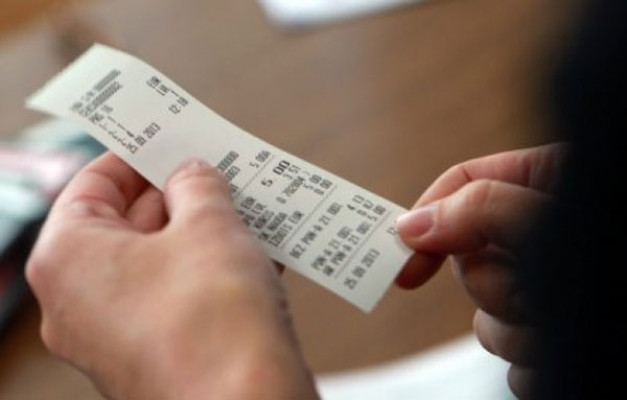 Налоговая объясняет, какой штраф предусмотрен за фискальный чек без обязательных реквизитов, в том числе без акцизного налога