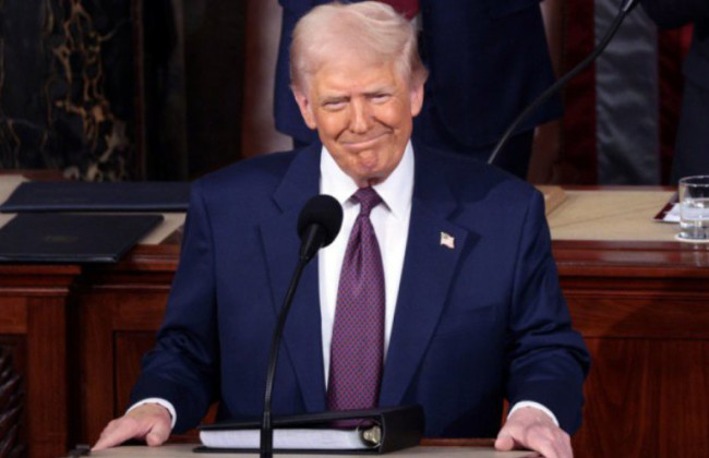 «Ми забезпечимо вам безпеку, зробимо вас багатими»: Трамп заявив, що США відкриті для Гренландії