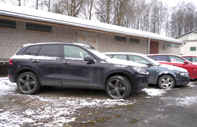 Латвия передаст Украине 31 конфискованный у нетрезвых водителей автомобиль