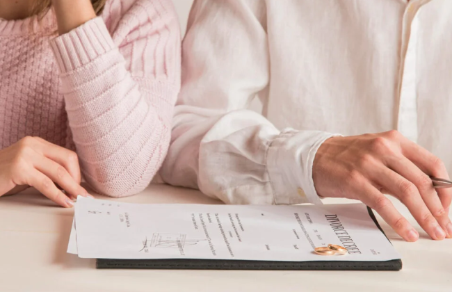 Финансовая поддержка супругов — особенности заключения договора на содержание