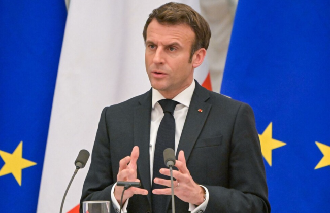 В РФ назвали опасным заявление Макрона по поводу «ядерного зонтика» над Европой