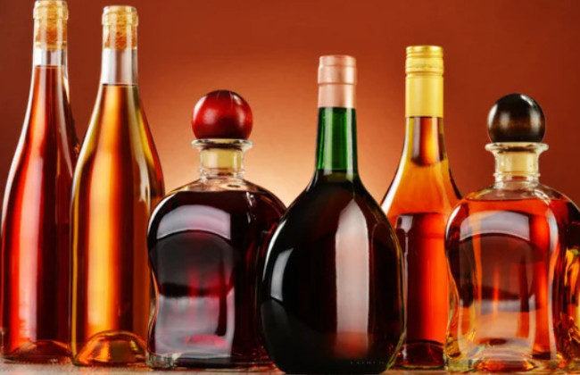 В ГНС объяснили, может ли предприниматель использовать остатки алкоголя и табака после завершения лицензии