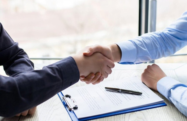 Семейная связь сторон договора купли-продажи не свидетельствует о наличии злонамеренной договоренности при заключении оспариваемой  сделки, — Верховный Суд