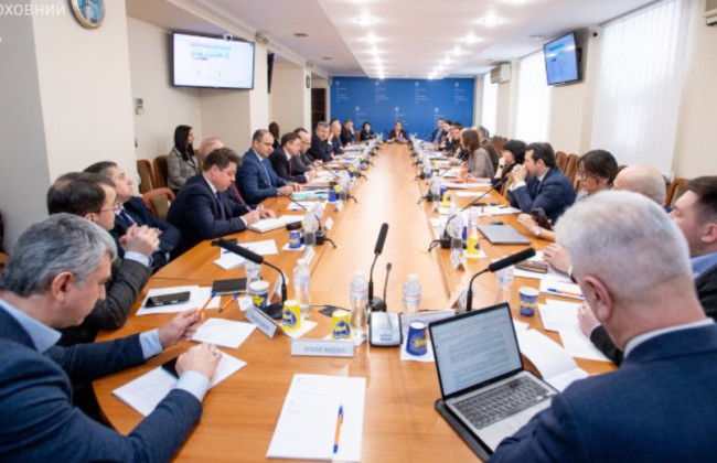 Судьи ВС, представители органов государственной власти и бизнеса обсудили проблематику надлежащей защиты вещных прав на недвижимое имущество