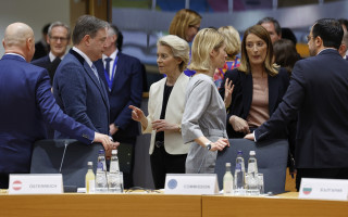 ЕС в 2025 году предоставит 30,6 млрд евро Украине, но в рамках уже ранее установленных программ Ukraine Facility и G7 ERA – решение саммита