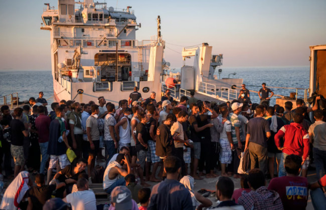 Верховный суд Италии обязал страну выплатить компенсацию 177 мигрантам, которые застряли на лодке