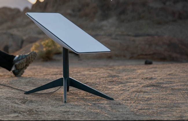 Илон Маск заверил, что терминалы Starlink никогда не выключат в Украине