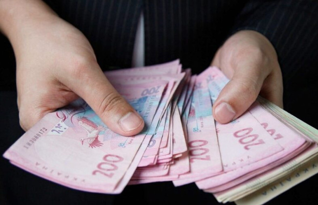 Средняя зарплата для расчета пенсий в Украине выросла на 24,6%