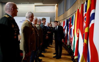 Макрон проводить переговори з 34 міністрами оборони країн Європи та НАТО щодо гарантій безпеки для України
