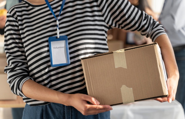 Правительство упростило процедуру выплаты помощи волонтерам