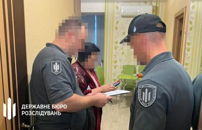 На Днепропетровщине будут судить директора предприятия за продажу некачественной военной одежды на 140 млн гривен
