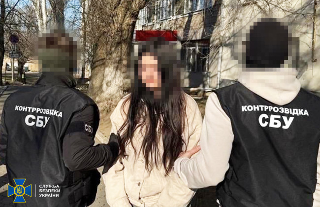 В Николаеве 19-летняя студентка готовила теракт возле управления полиции