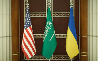 В Кремле отреагировали на переговоры Украины и США в Саудовской Аравии