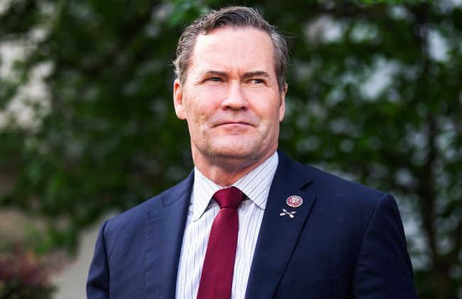 Радник Трампа з нацбезпеки Волтц провів телефонну розмову з РФ про припинення вогню