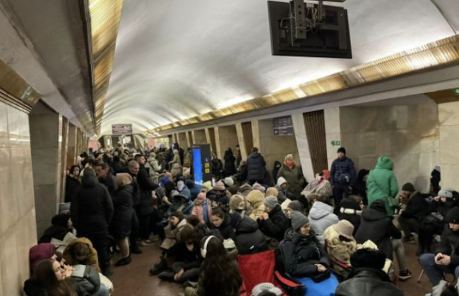 У КМДА пояснили, чому рух метро та іншого громадського транспорту під час тривоги залишиться заблокованим
