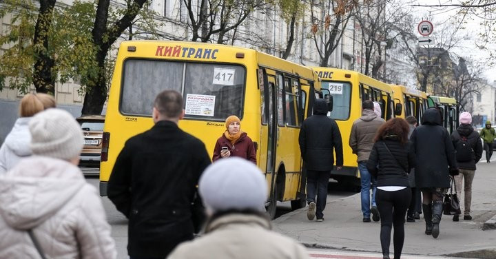 Голова КМВА Ткаченко заявив, що у Кличка блокують рішення щодо руху транспорту під час тривог