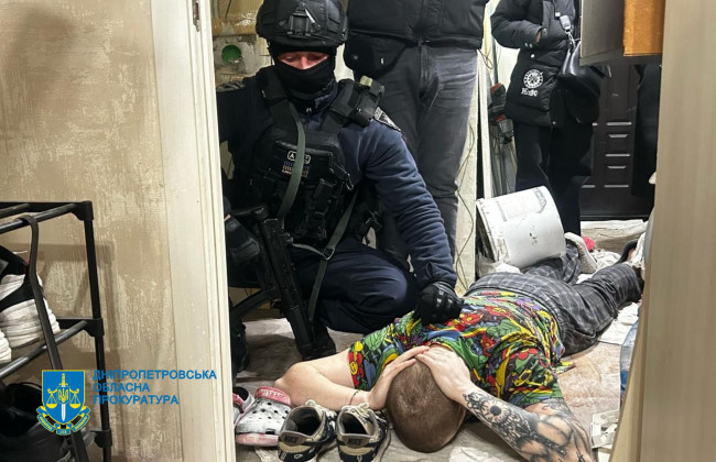 В Каменском разоблачили мошеннический call-центр, который обманул европейцев на более 11 млн