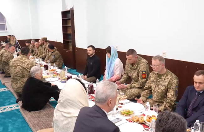В Украине продолжается новая традиция ифтара — Президент о значении Рамадана и пути к миру