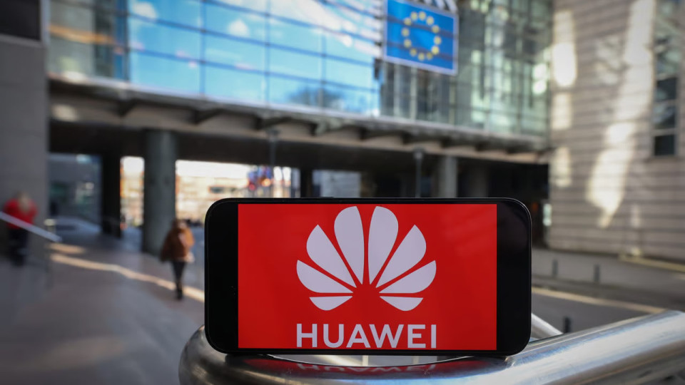 Представителям Huawei запретили входить в помещения Европарламента из-за коррупционного скандала в Брюсселе