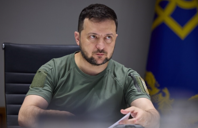 Окружения украинских войск в Курской области нет, — Зеленский