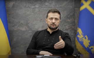Россия хочет окружить ВСУ на Курском направлении, но на территории Украины, — Зеленский