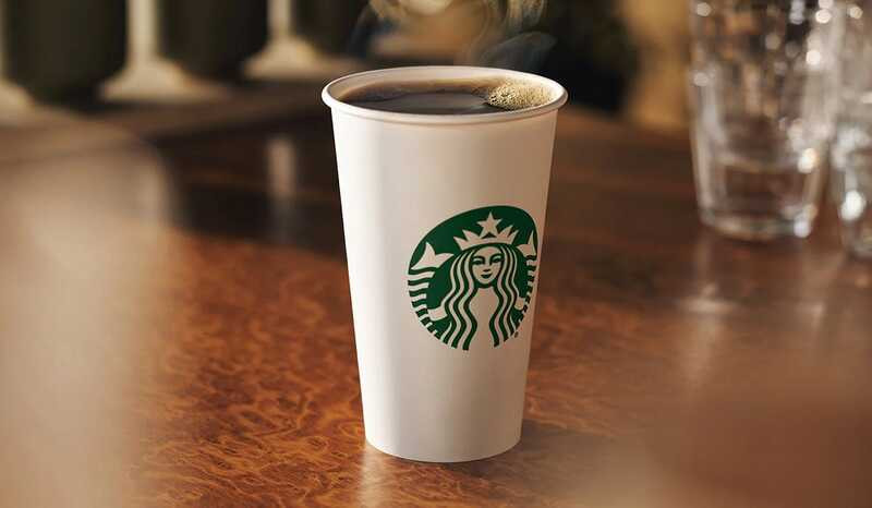 Житель Каліфорнії відсудив у Starbucks 50 мільйонів доларів через опіки від чаю