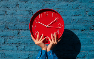 Переведення годинників в Україні – чи будемо переходити на літній час у березні і що кажуть в ОП