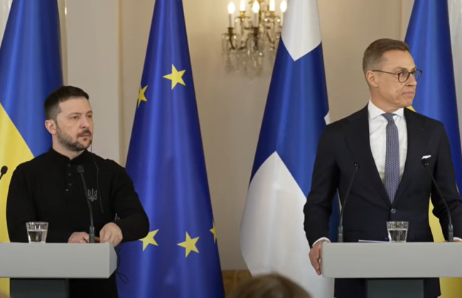 Зеленский сообщил, что 19 марта проведет телефонный разговор с Трампом