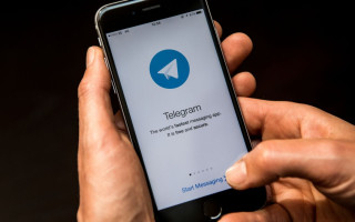 Павло Дуров може інтегрувати у Telegram ШІ-бот Ілона Маска Grok