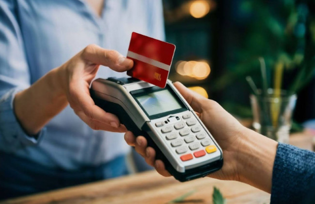 В Минфине объяснили, как определить дату получения дохода юрлицам – плательщикам единого налога при расчетах через POS-терминал