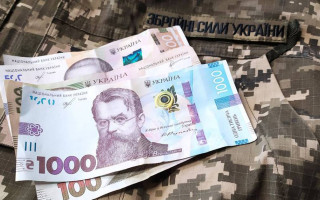 У Києві чоловіки силою змушували військового пробачити борг їхньому знайомому