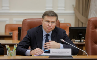 У ЄС планують змінити пріоритети підтримки України в разі мирної угоди