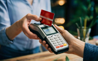 В Минфине объяснили, как определить дату получения дохода юрлицам – плательщикам единого налога при расчетах через POS-терминал