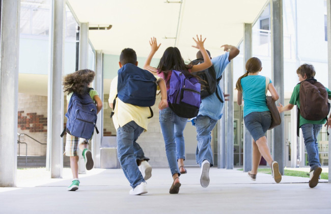 У Києві школярі відправляються на весняні канікули – скільки будуть відпочивати