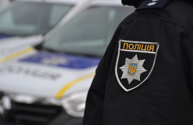 В Ивано-Франковске мужчина угрожал взорвать автомобиль полиции — ему грозит 8 лет лишения свободы