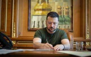 Владимир Зеленский подписал закон о повышении акциза на сигареты