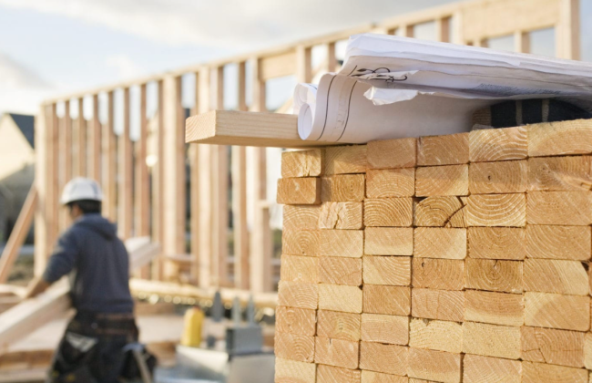 На Волыни мужчина заплатит 17 тысяч гривен штрафа за незаконную постройку дома у железной дороги