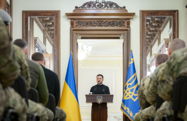 Зеленский присвоил звание бригадного генерала двум начальникам управлений СБУ