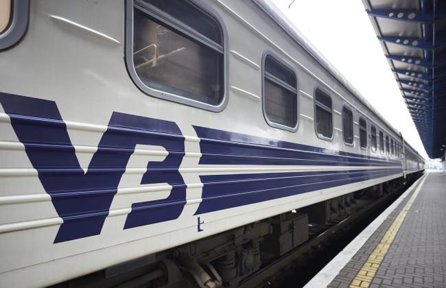 Онлайн-купівля квитків 3-й день недоступна — Укрзалізниця продовжує відновлювати роботу сервісів після кібератаки