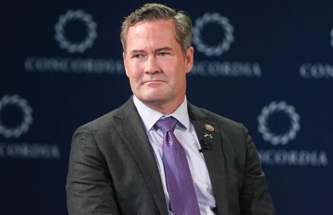 Майкл Уолтц взял на себя ответственность за включение журналиста The Atlantic в закрытый чат