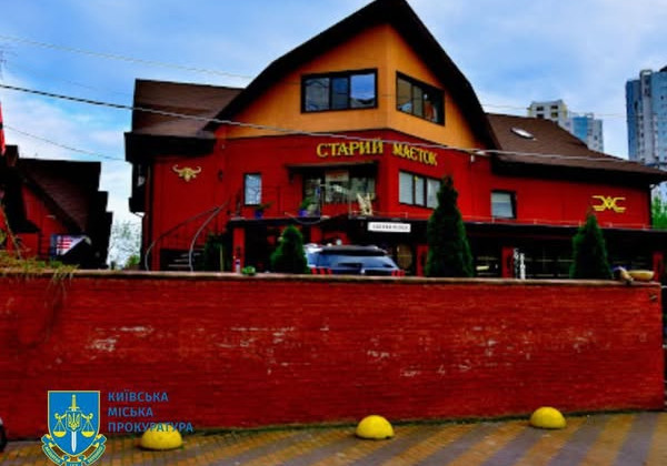 Строил без разрешений и сдавал в аренду ресторанный комплекс – в Киеве будут судить предпринимателя